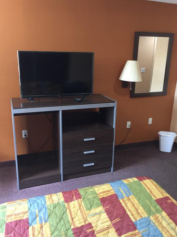 هيوستن Scottish Inn & Suites Hobby Airport المظهر الخارجي الصورة